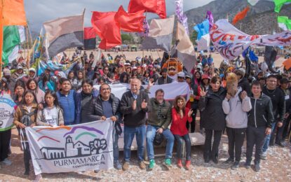 Candidatos del Frente Cambia Jujuy defendieron la escuela pública en encuentro con jóvenes