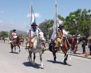 Este año eligieron Alto Comedero para el desfile del 19 de abril