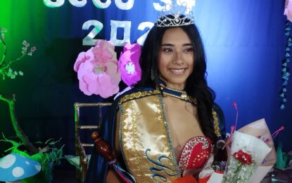 Agustina Belén López reina del Secundario 34