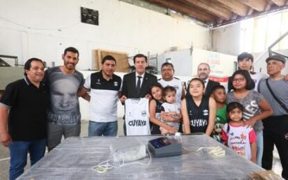 Sadir entrego equipamiento deportivo a club Cuyaya