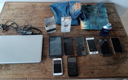 Mujer cautivo a hombre para robar bienes de su casa