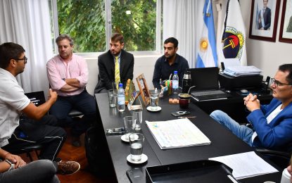 Reunión por las colonias de vacaciones