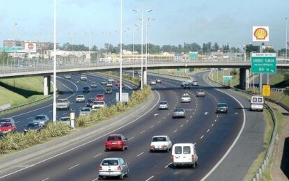 Tiroteo en Autopista del Oeste: una pareja de policías mató a un motochorro