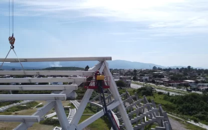 Instalan vigas del estadio de la Ciudad Deportiva