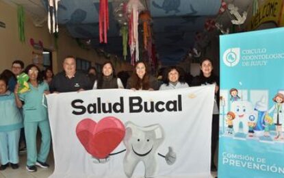 Capacitación en educación bucal a directivos en Alto Comedero