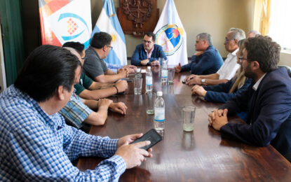 Reunión de concejales con gremios por la licitación del transporte