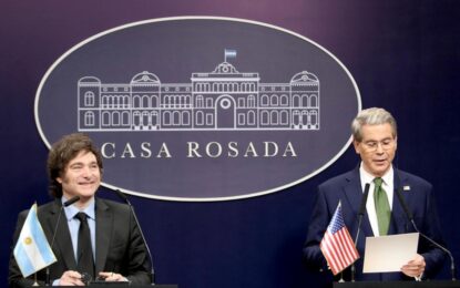 Bessent canceló su visita a la Argentina por el faltazo de Milei al sorteo del Mundial