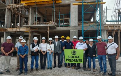 Más de 300 obreros jujeños trabajan en la obra pública habitacional