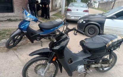 Recuperan motocicleta cuando intentaban vender por redes sociales