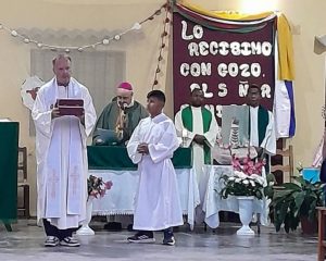 Wladislaw es el nuevo párroco de Loreto en Alto Comedero