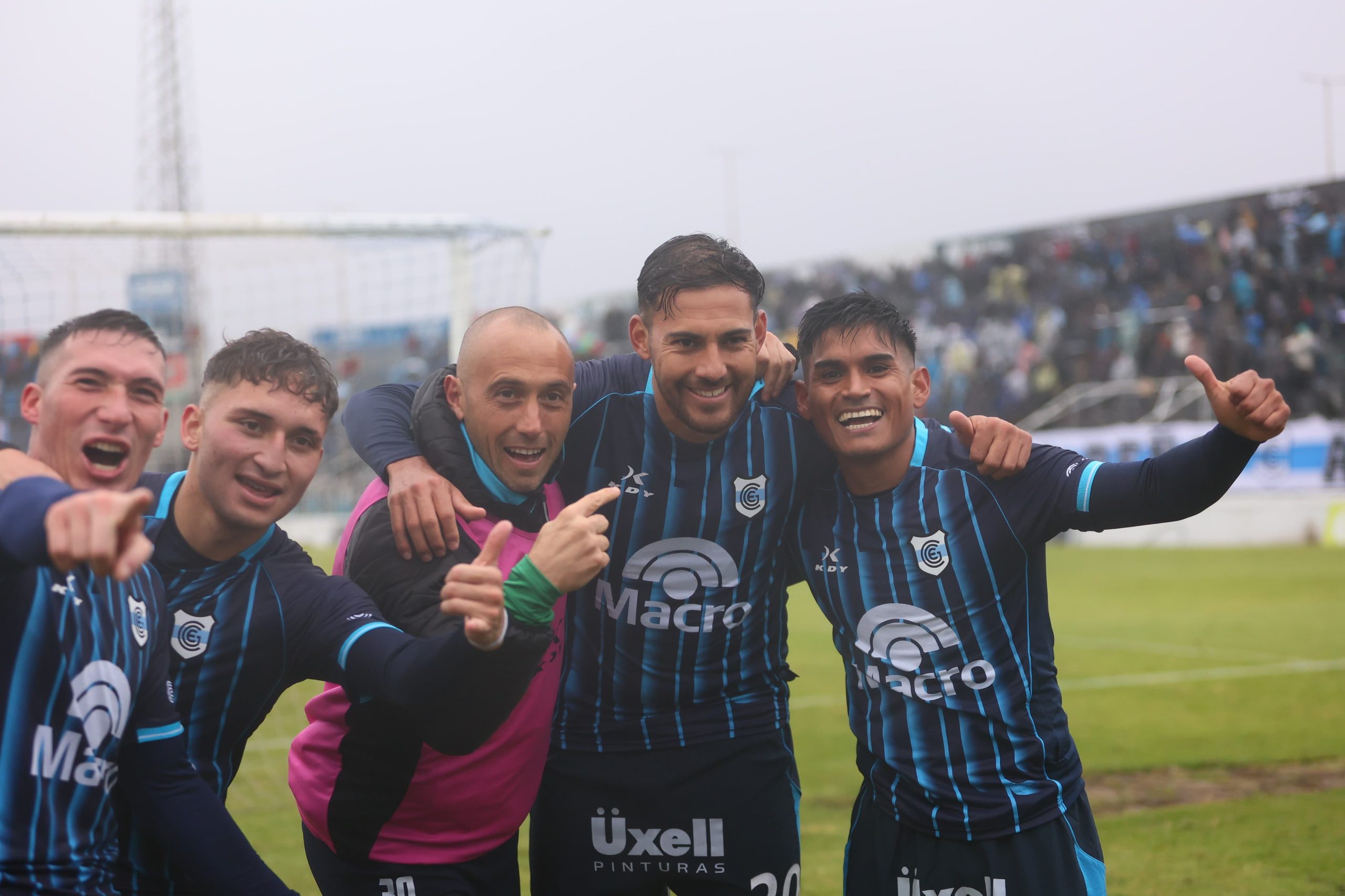 Triunfo Lobo para mantener el liderazgo en su zona