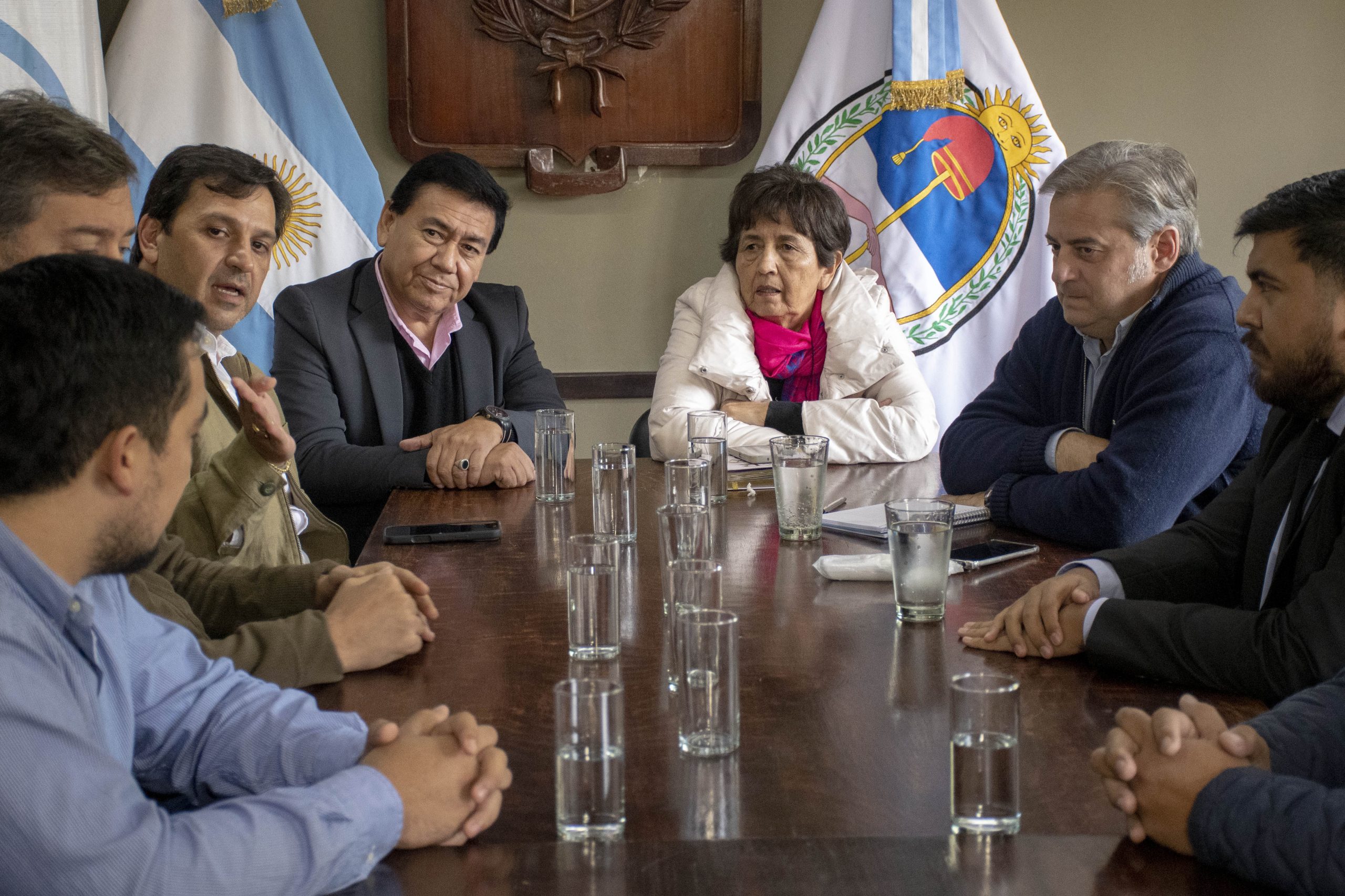 Ediles debaten la ubicación de paradas de colectivos interjuridiccional