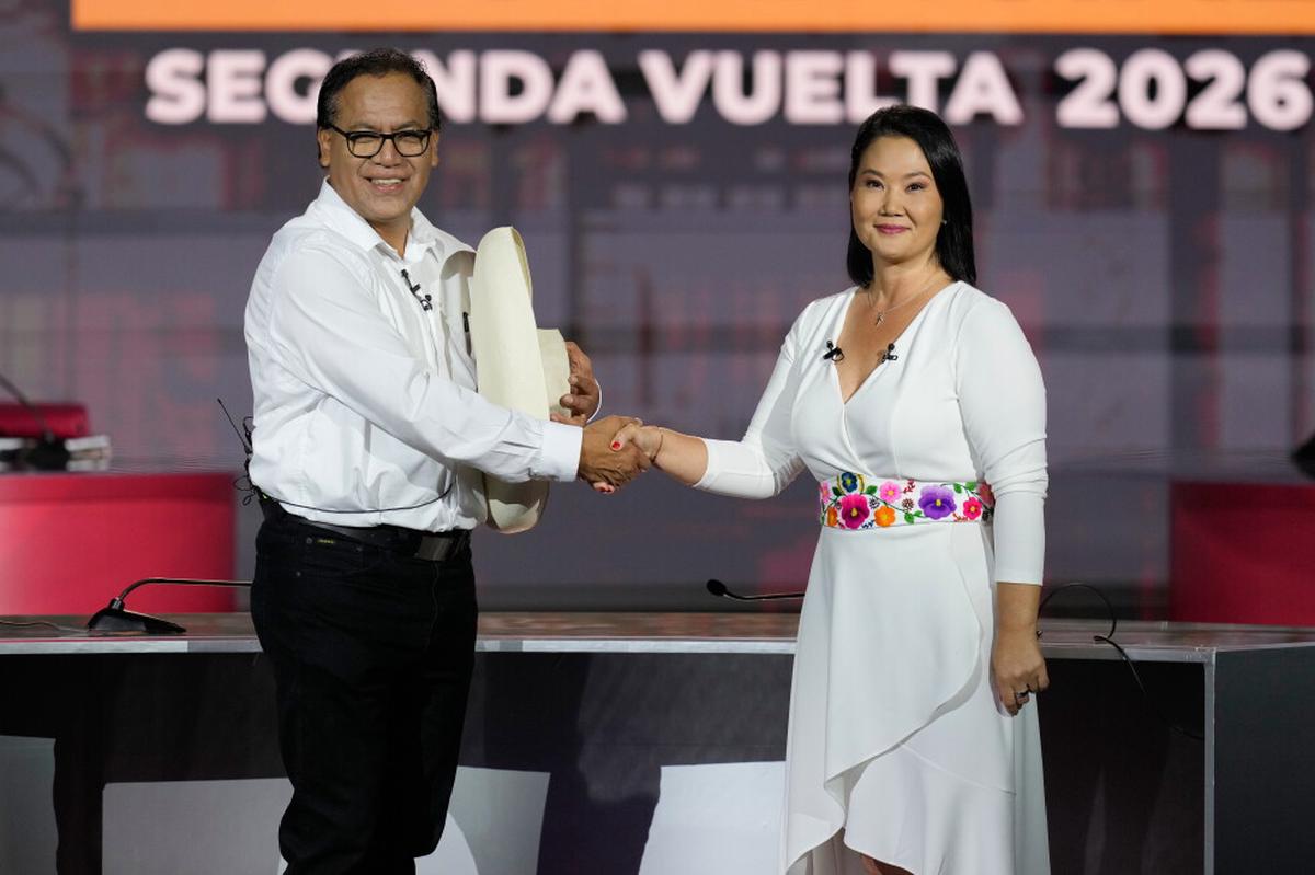 Final reñido en el balotaje electoral de Perú