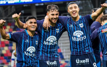 El “Lobo” goleó y es líder absoluto de la Primera Nacional