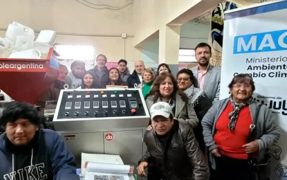 Provincia fortalece EcoPlast con equipamiento del proyecto GIRSU