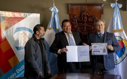 El Concejo Deliberante reconoció los 50 años de labor del Grupo Alcohólicos Anónimos del barrio Mariano Moreno