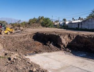 En Alto Comedero, avanzan las obras de puentes alcantarillas