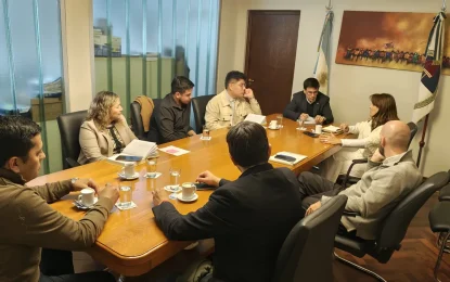Reunión de equipos de Hacienda y Educación Provincial