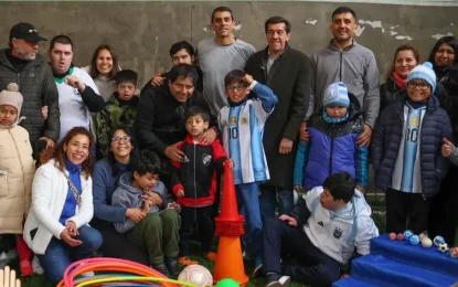 Sadir visitó primera escuela destinada a niños y jóvenes con autismo