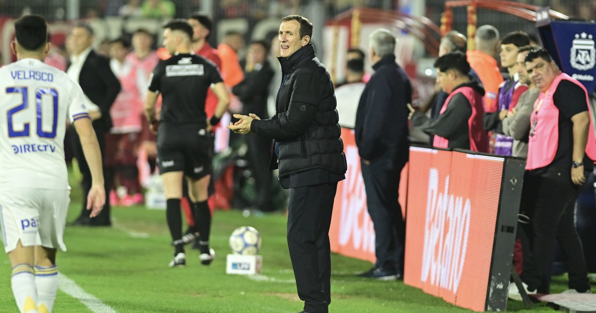 Arruabarrena lamentó los «errores tontos» de Boca y reveló por qué mudará su localía de la Bombonera a la cancha de Huracán