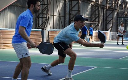 Es psicólogo, jugará el Mundial de pickleball para Argentina y vende rifas para poder viajar a Vietnam