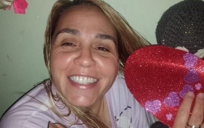 Suspenden un juicio porque la acusada de un brutal crimen por encargo tiene dolor de espalda