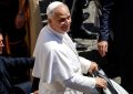 Piqueteros quieren llevar al Papa a una villa y podría haber un encuentro con empresarios y sindicalistas