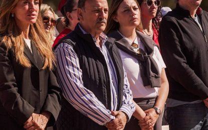 Quintela volvió a repartir Chachos para reactivar el consumo en La Rioja y Milei salió a cruzarlo