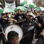 Por el aumento a las universidades nacionales, en junio los salarios registrados subieron el 2,4% versus una inflación del 1,9%