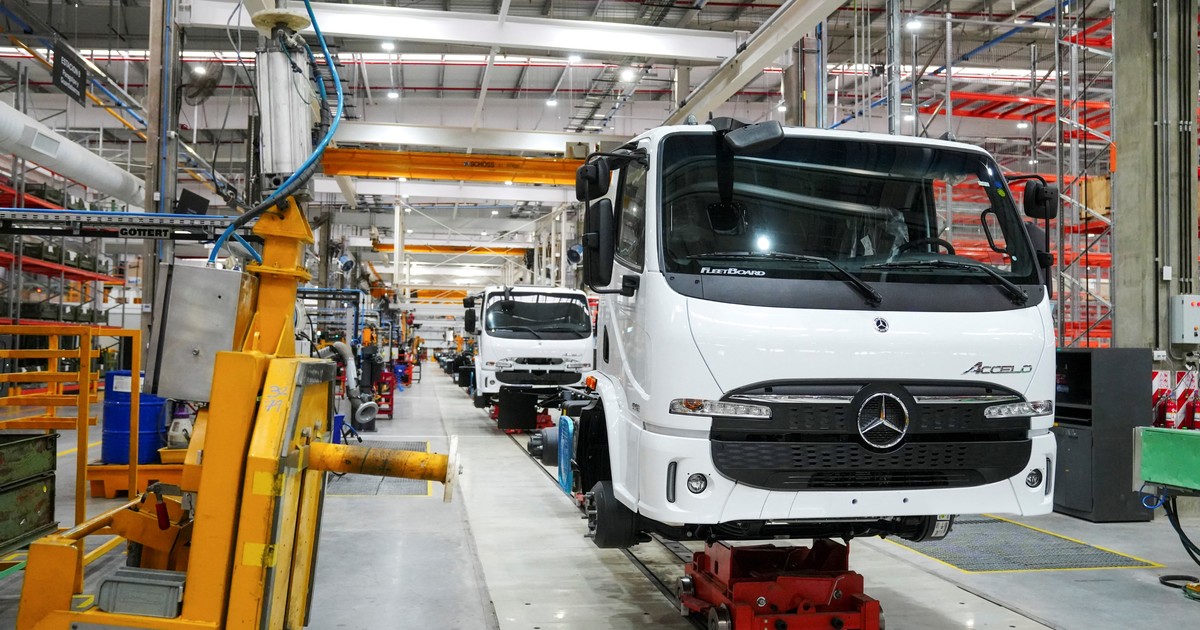 segun-la-uia,-la-industria-cayo-en-julio-pero-se-mantiene-1,5%-por-encima-del-2025