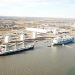 Denuncian que los recibidores de granos no acataron la conciliación obligatoria en Bahía Blanca y mantienen paralizados 400 camiones