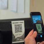 Desde hoy bancos y fintech pueden cobrar deudas directamente desde otras cuentas de cada cliente: cómo funciona y a quiénes afecta