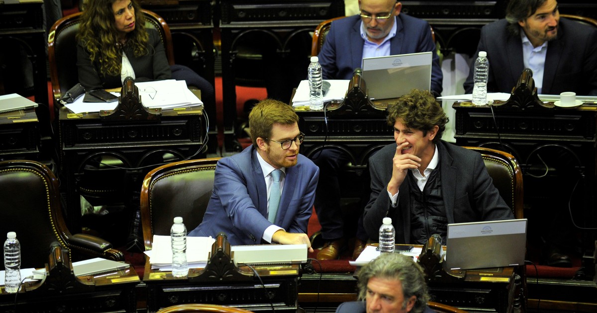 Tras los insultos de Milei, diputados opositores viajan a Brasil para «recomponer» la relación con Lula