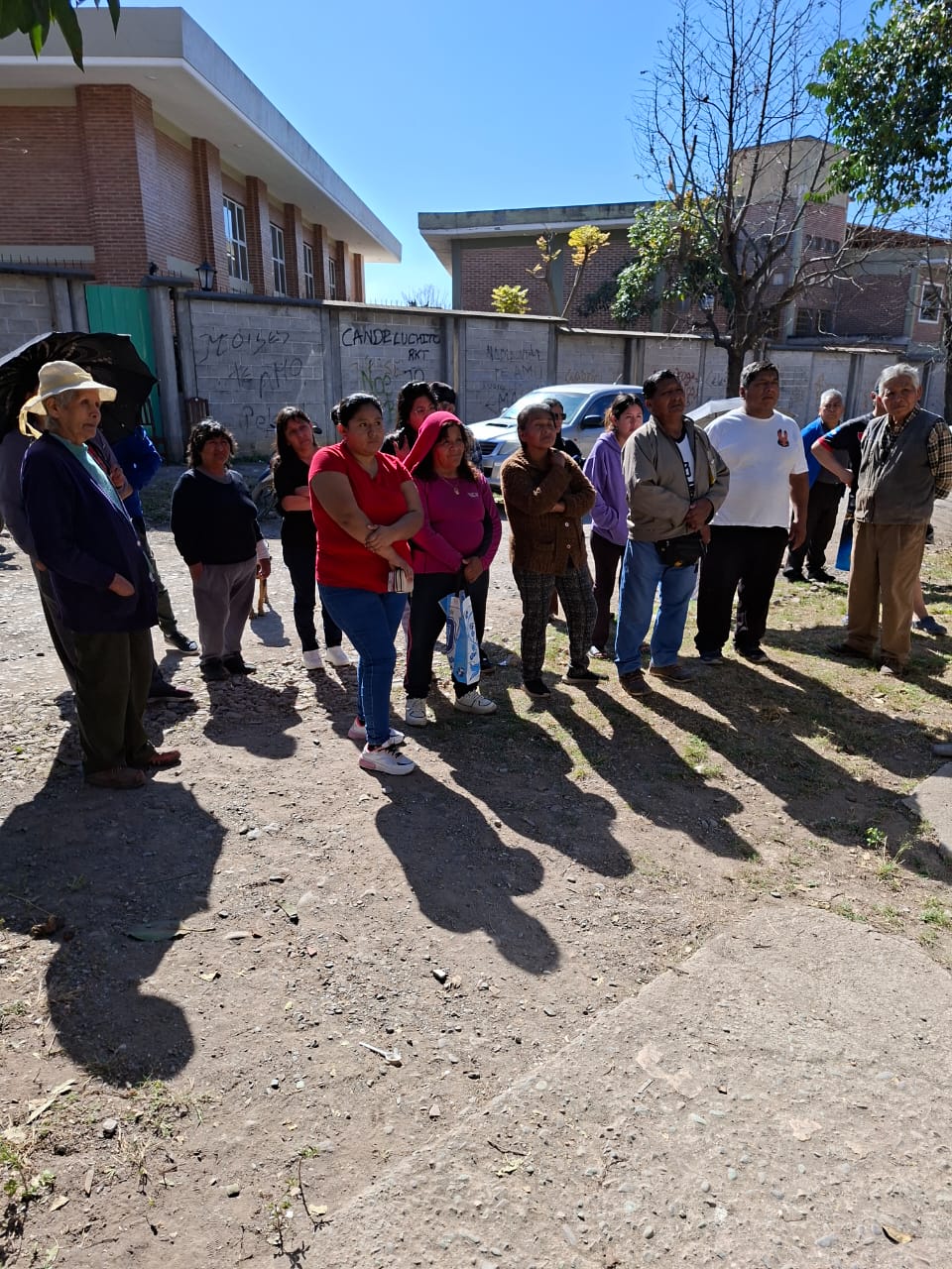 Inicio de obra cordón cuneta en barrio Jardin