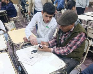 Reduciendo la Brecha Digital en Alto Comedero