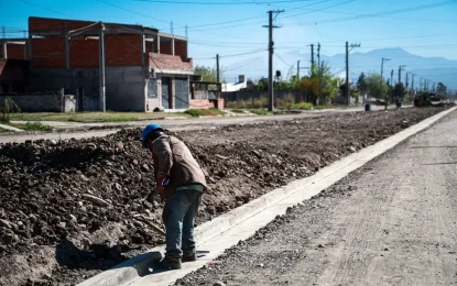 Avanza la pavimentación de la avenida Juella