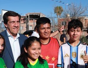 Sadir inauguró remodelación del polideportivo que beneficia a 4 barrios de Alto Comedero