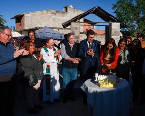 Aniversario del barrio El Milagro con presencia del gobernador