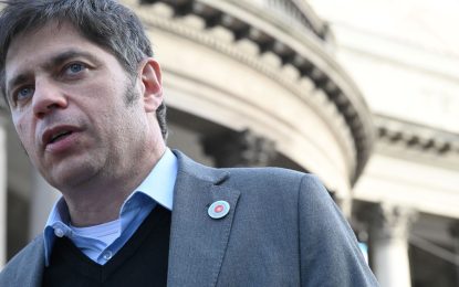Kicillof va a Misiones para diferenciarse de Milei y prepara una demostración de fuerza interna