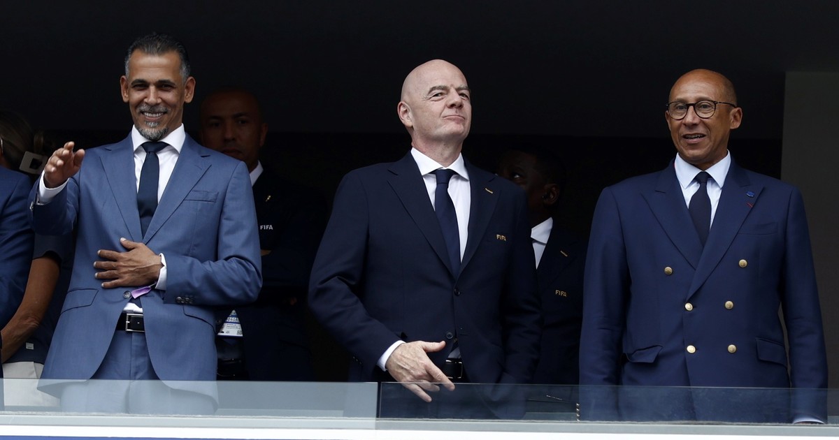 rebelion-en-la-fifa:-francia-se-echo-para-atras-y-lanzo-un-duro-comunicado-retirando-su-apoyo-a-gianni-infantino