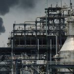 El petróleo, imparable: la escalada de la guerra en Medio Oriente llevó el precio del barril hasta US$ 107