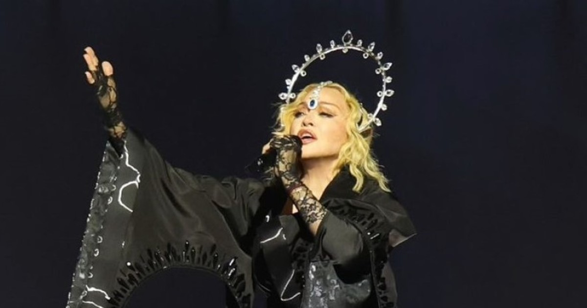madonna-vuelve-a-los-premios-mtv-23-anos-despues-de-su-polemica-presentacion-a-los-besos-con-britney-spears-y-christina-aguilera