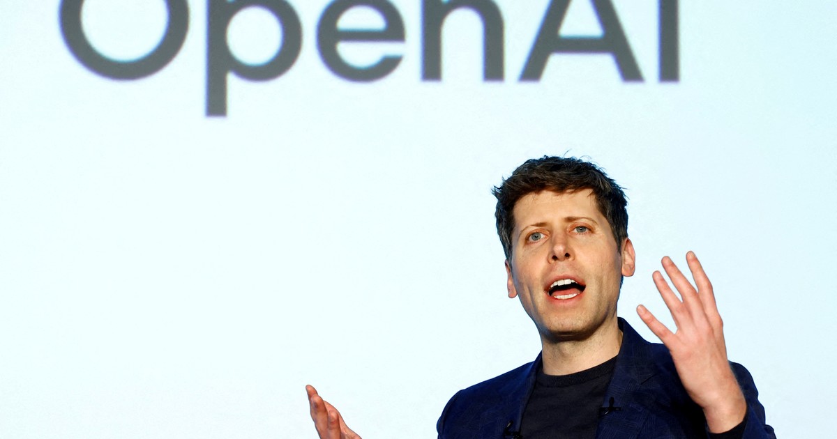 Hackeos autónomos a webs del gobierno de EE.UU. llevan a OpenAI a suspender el entrenamiento de sus agentes de Inteligencia Artificial