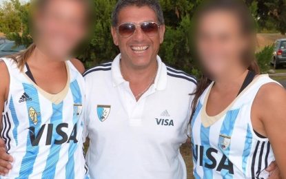 La perversa doble cara del DT de hockey que formaba a Leonas y cayó por abuso: «No seas tonta, lo que pasó anoche es lo que pasa entre nenas y nenes»