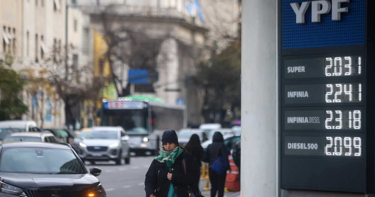 el-gobierno-volvio-a-postergar-la-suba-de-impuestos-a-los-combustibles-tras-los-aumentos-de-las-naftas