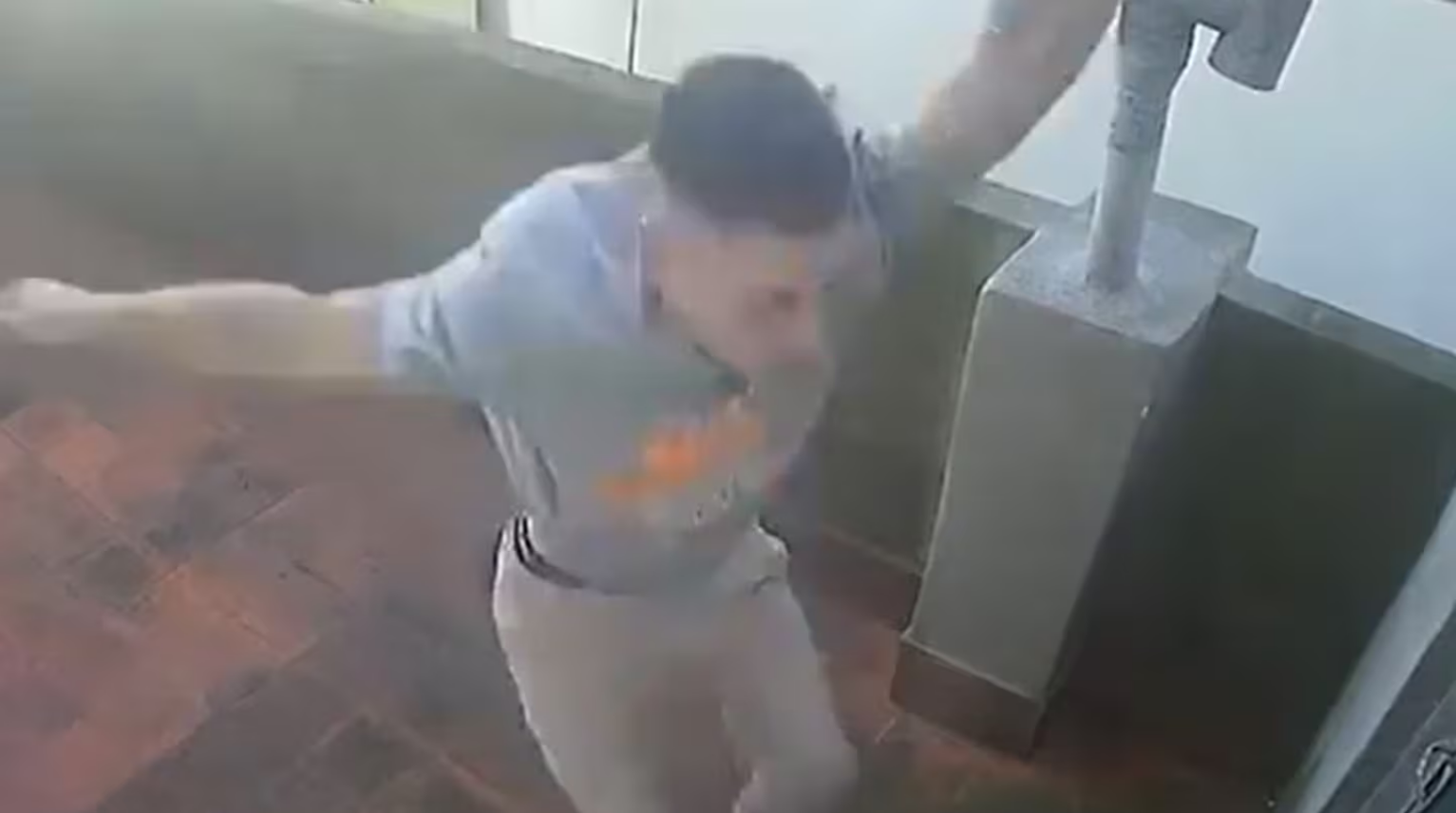Ladrón de cables se fracturó la espalda al tirarse de un tercer piso en Mar del Plata