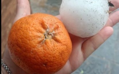 Impresionante tormenta de granizo en Córdoba con piedras del tamaño de una mandarina: hubo destrozos en Unquillo y Mendiolaza