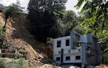 Otro trágico alud en Nepal: hay al menos 4 muertos y 12 desaparecidos por una avalancha en la base del pico Himlung
