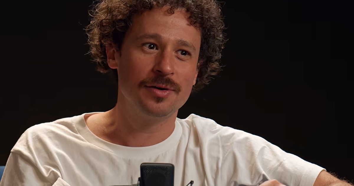 luisito-comunica-revela-en-que-se-gasta-una-fortuna-cuando-viaja:-«ya-no-quiero-estar-incomodo»