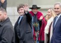 El Gobierno sale a mostrar los proyectos del RIGI en las provincias, pero evita adelantar la campaña de 2027